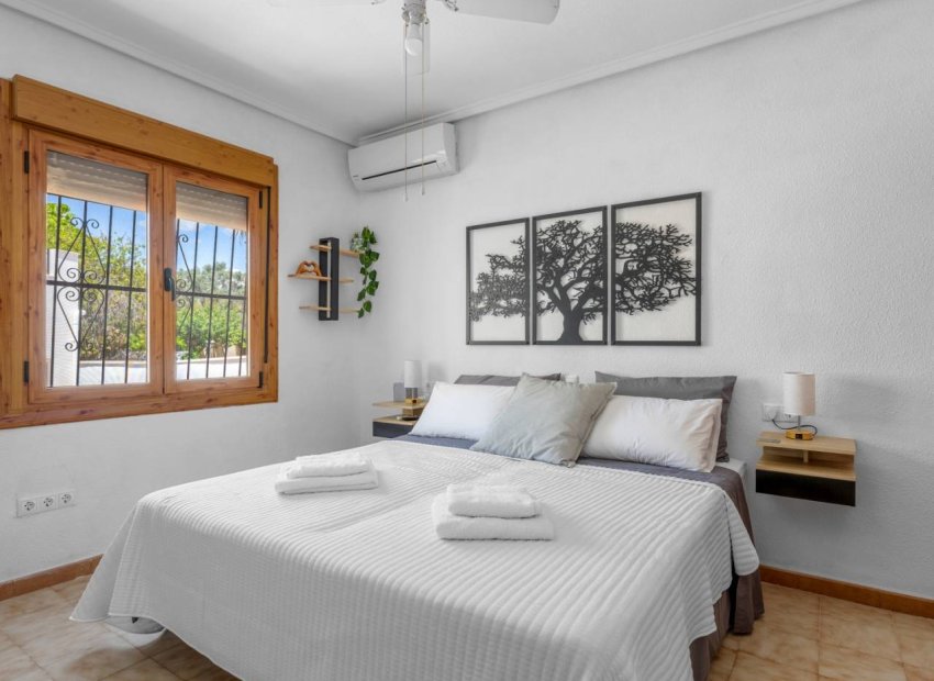 Herverkoop - Vrijstaande woning / Villa -
Ciudad Quesada - Rojales - Ciudad Quesada