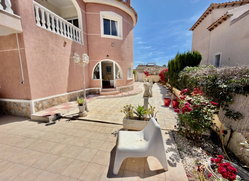 Herverkoop - Vrijstaande woning / Villa -
Ciudad Quesada - Rojales - Ciudad Quesada