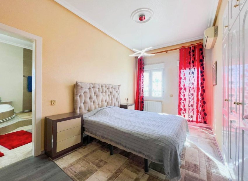 Herverkoop - Vrijstaande woning / Villa -
Ciudad Quesada - Rojales - Ciudad Quesada