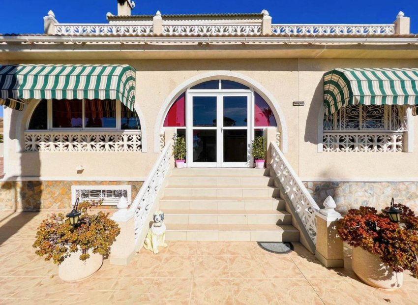 Herverkoop - Vrijstaande woning / Villa -
Ciudad Quesada - Rojales - Ciudad Quesada