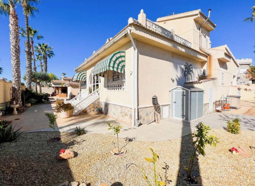 Herverkoop - Vrijstaande woning / Villa -
Ciudad Quesada - Rojales - Ciudad Quesada