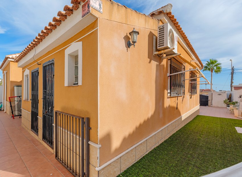 Herverkoop - Vrijstaande woning / Villa -
Ciudad Quesada - Rojales - Ciudad Quesada