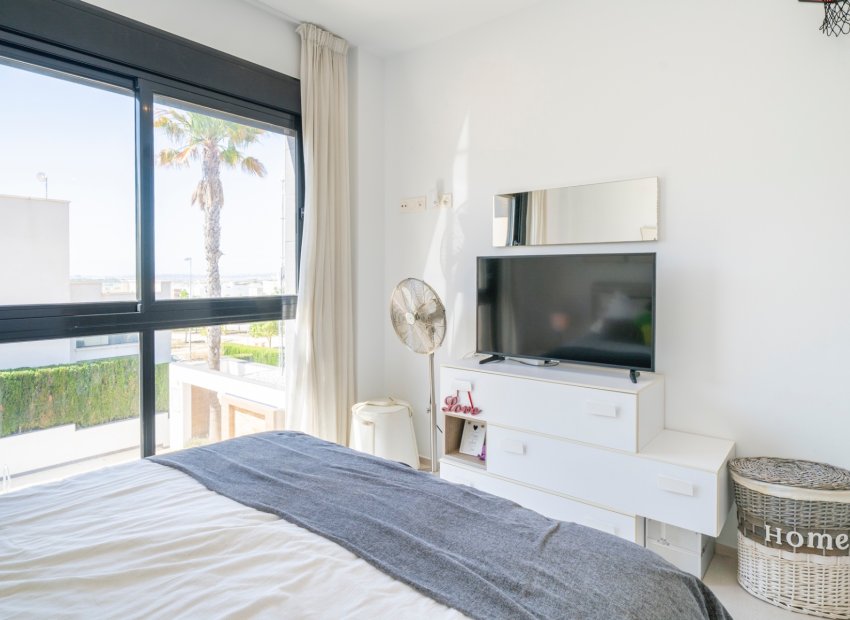 Herverkoop - Vrijstaande woning / Villa -
Ciudad Quesada - Rojales - Ciudad Quesada