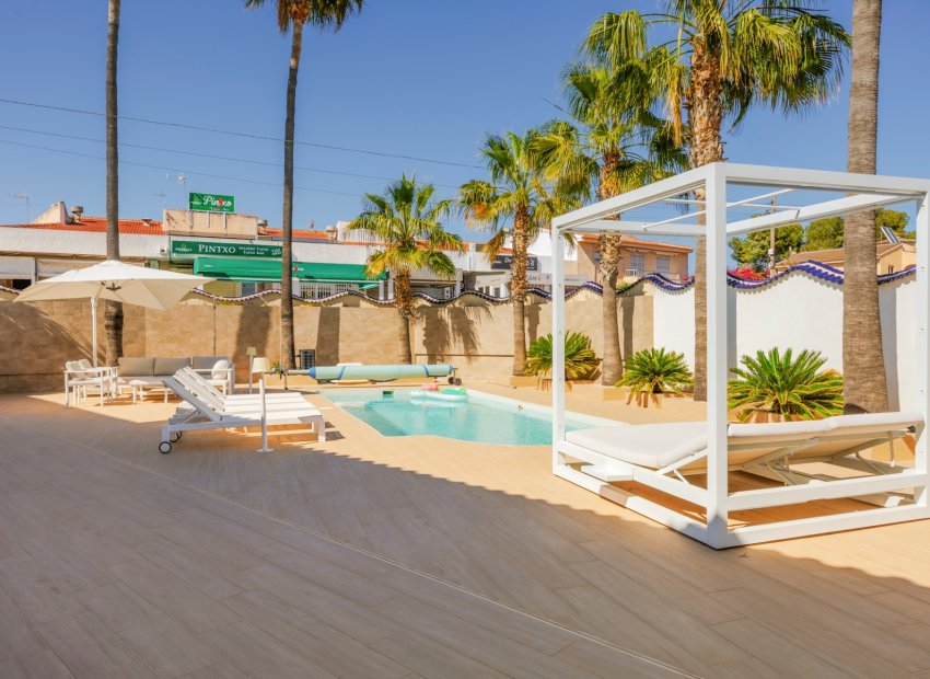 Herverkoop - Vrijstaande woning / Villa -
Ciudad Quesada - Rojales - Ciudad Quesada