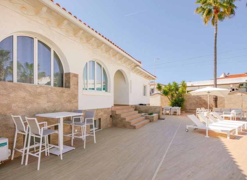 Herverkoop - Vrijstaande woning / Villa -
Ciudad Quesada - Rojales - Ciudad Quesada