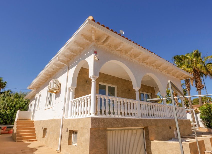 Herverkoop - Vrijstaande woning / Villa -
Ciudad Quesada - Rojales - Ciudad Quesada