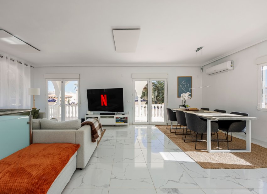 Herverkoop - Vrijstaande woning / Villa -
Ciudad Quesada - Rojales - Ciudad Quesada