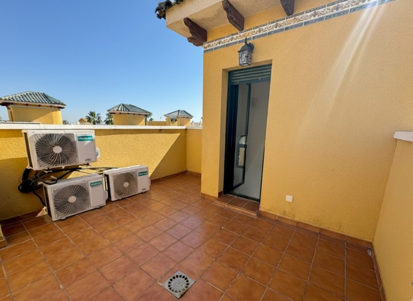 Herverkoop - Vrijstaande woning / Villa -
Ciudad Quesada - Rojales - Ciudad Quesada