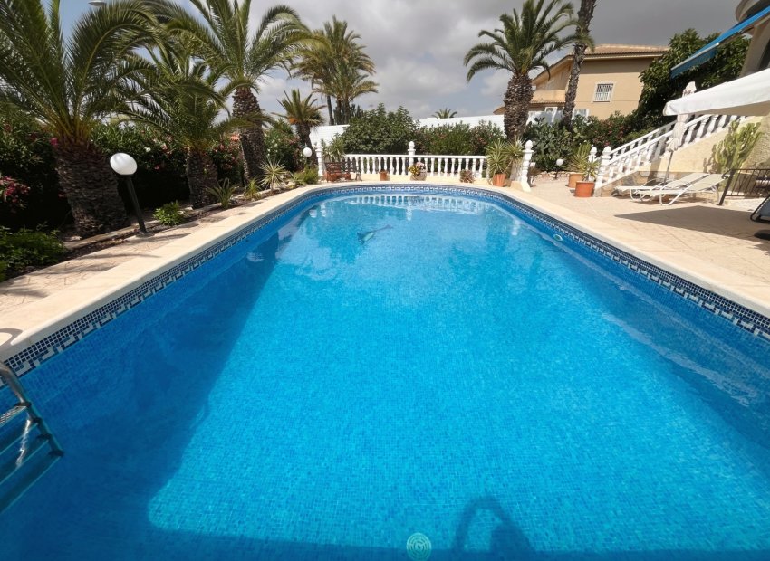 Herverkoop - Vrijstaande woning / Villa -
Ciudad Quesada - Rojales - Ciudad Quesada