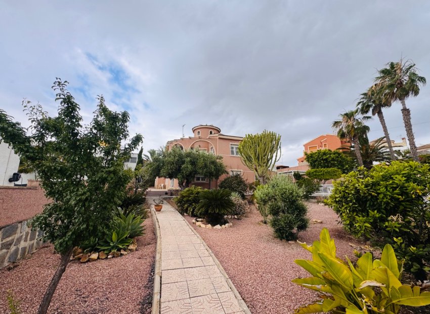 Herverkoop - Vrijstaande woning / Villa -
Ciudad Quesada - Rojales - Ciudad Quesada