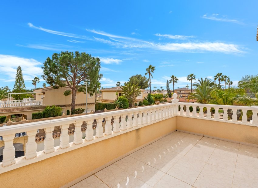 Herverkoop - Vrijstaande woning / Villa -
Ciudad Quesada - Rojales - Ciudad Quesada