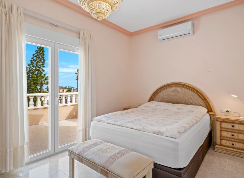 Herverkoop - Vrijstaande woning / Villa -
Ciudad Quesada - Rojales - Ciudad Quesada