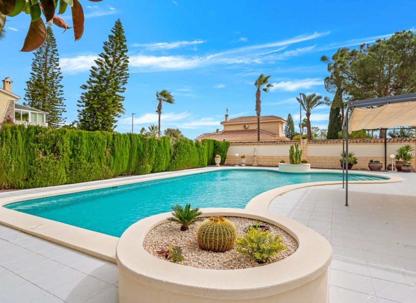 Herverkoop - Vrijstaande woning / Villa -
Ciudad Quesada - Rojales - Ciudad Quesada