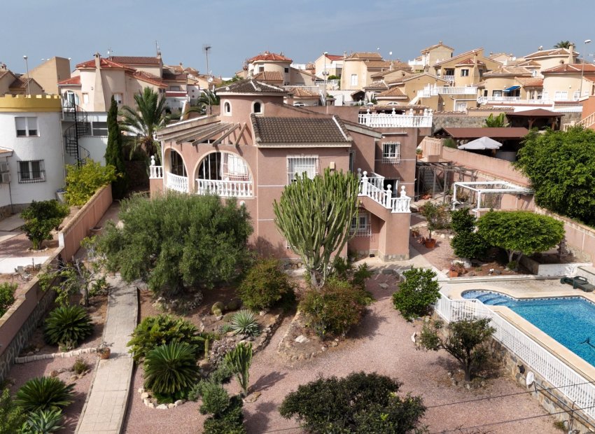 Herverkoop - Vrijstaande woning / Villa -
Ciudad Quesada - Rojales - Ciudad Quesada