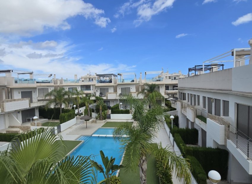 Herverkoop - Vrijstaande woning / Villa -
Ciudad Quesada - Rojales - Ciudad Quesada