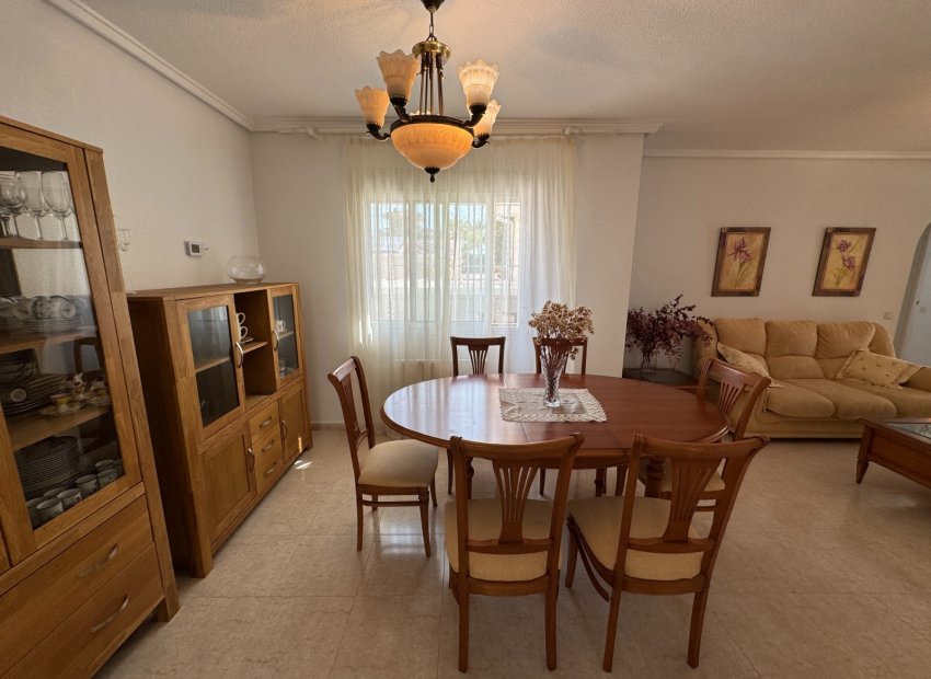 Herverkoop - Vrijstaande woning / Villa -
Ciudad Quesada - Rojales - Ciudad Quesada