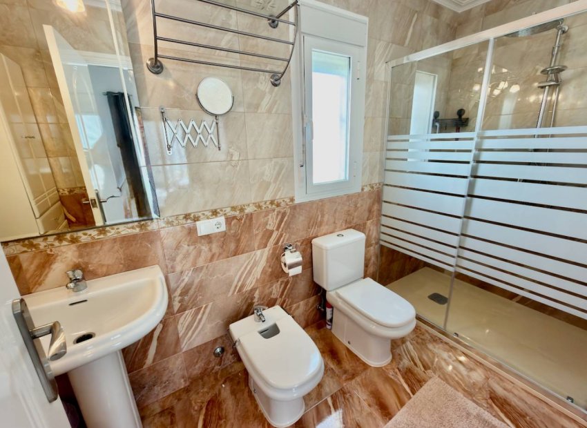 Herverkoop - Vrijstaande woning / Villa -
Ciudad Quesada - Rojales - Ciudad Quesada