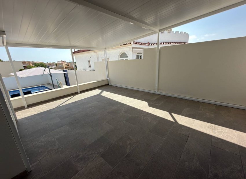 Herverkoop - Vrijstaande woning / Villa -
Ciudad Quesada - Rojales - Ciudad Quesada