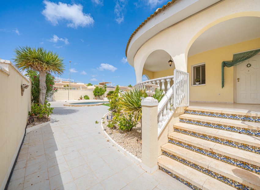 Herverkoop - Vrijstaande woning / Villa -
Ciudad Quesada - Rojales - Ciudad Quesada