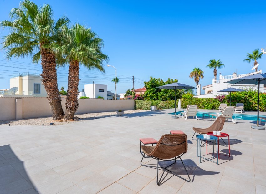 Herverkoop - Vrijstaande woning / Villa -
Ciudad Quesada - Rojales - Ciudad Quesada