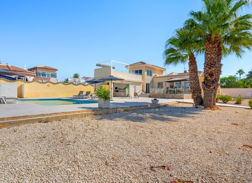 Herverkoop - Vrijstaande woning / Villa -
Ciudad Quesada - Rojales - Ciudad Quesada