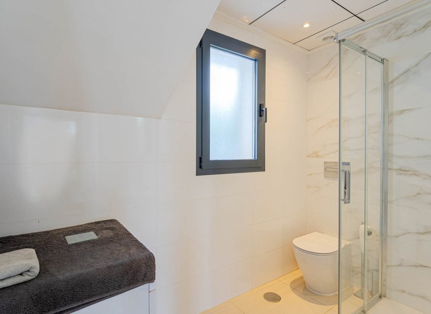 Herverkoop - Vrijstaande woning / Villa -
Ciudad Quesada - Rojales - Ciudad Quesada