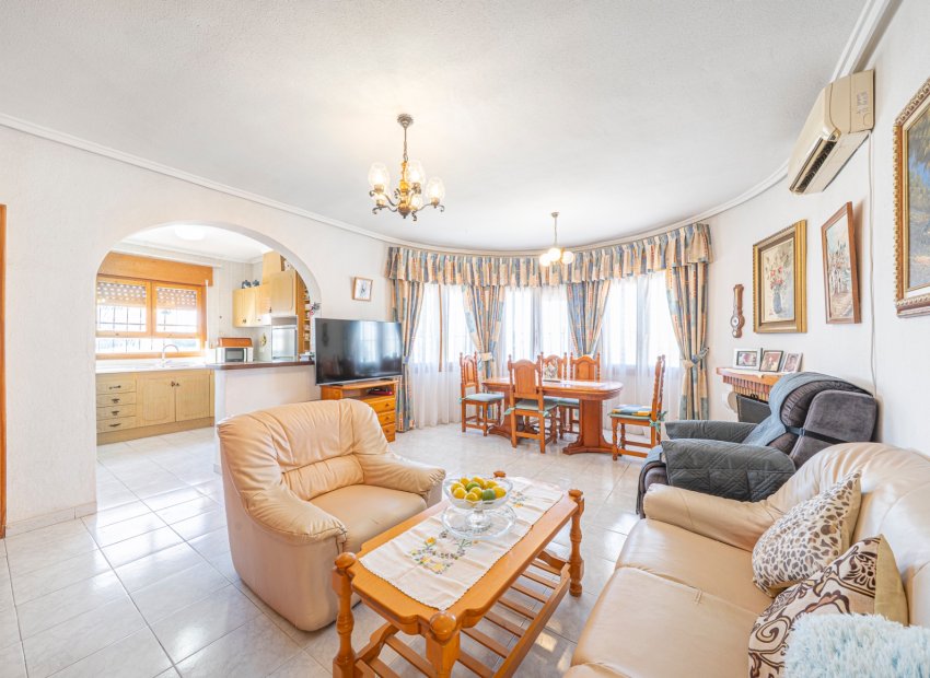 Herverkoop - Vrijstaande woning / Villa -
Ciudad Quesada - Rojales - Ciudad Quesada