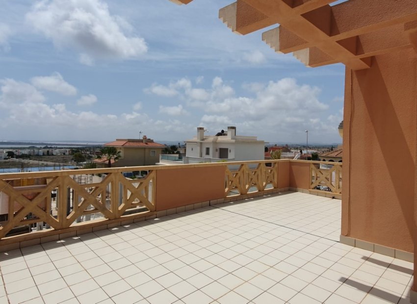 Herverkoop - Vrijstaande woning / Villa -
Ciudad Quesada - Rojales - Ciudad Quesada