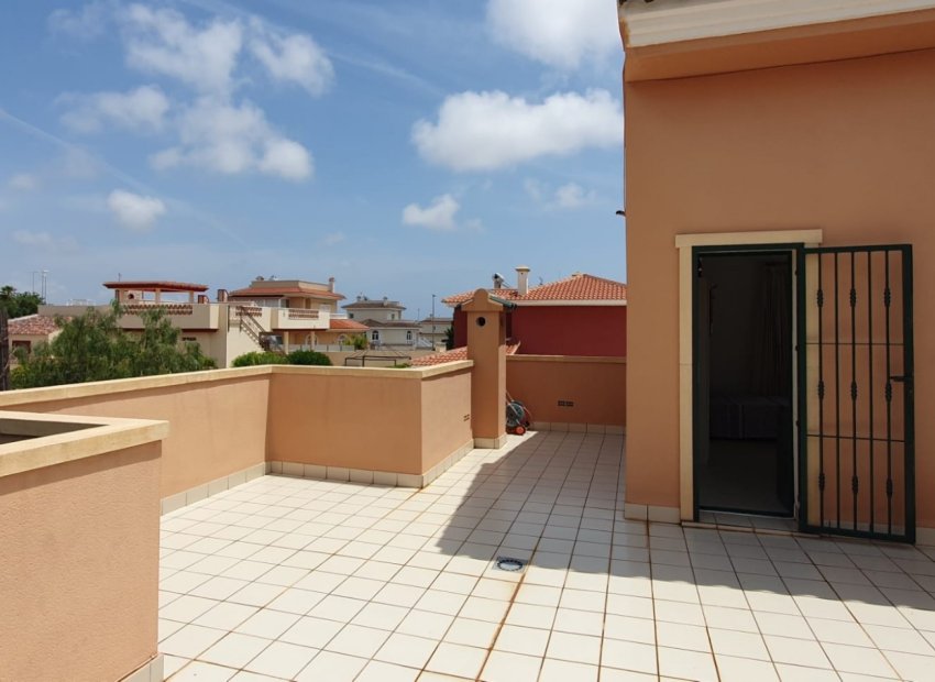 Herverkoop - Vrijstaande woning / Villa -
Ciudad Quesada - Rojales - Ciudad Quesada