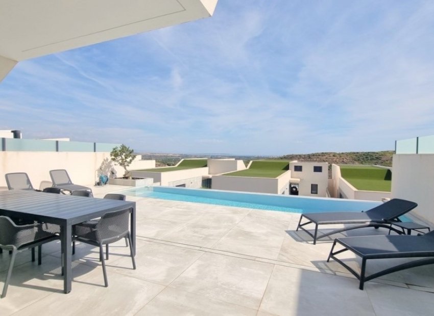 Herverkoop - Vrijstaande woning / Villa -
Ciudad Quesada - Rojales - Ciudad Quesada