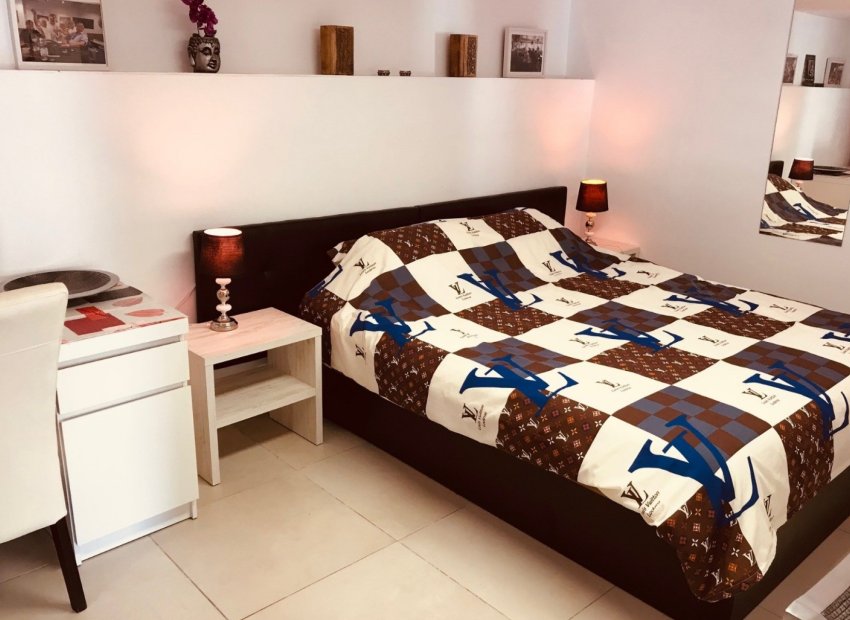 Herverkoop - Vrijstaande woning / Villa -
Ciudad Quesada - Rojales - Golf La Marquesa (Ciudad Quesada)