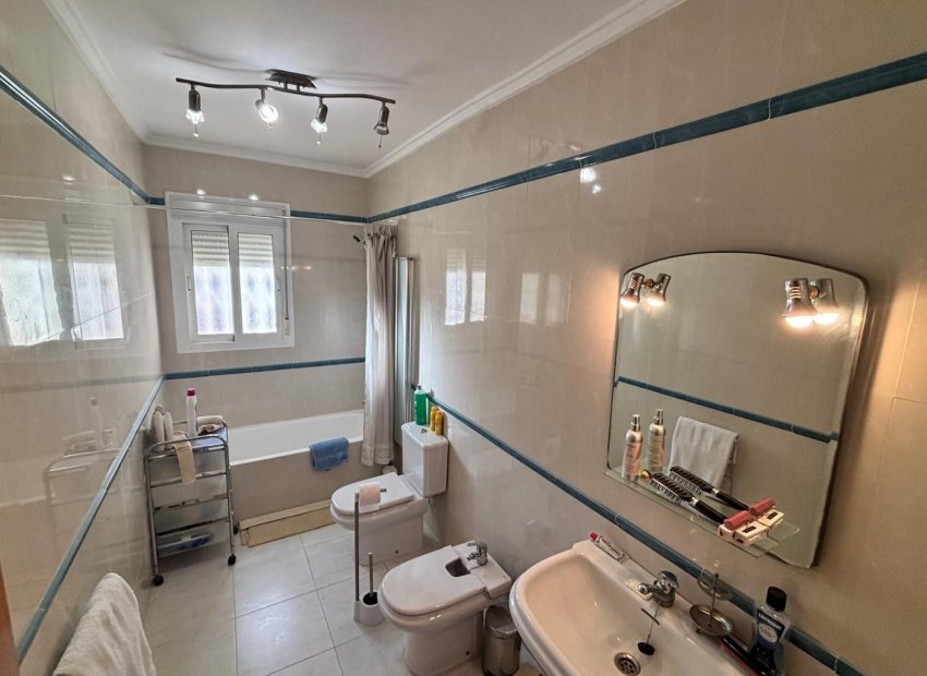 Herverkoop - Vrijstaande woning / Villa -
Ciudad Quesada - Rojales - La Fiesta