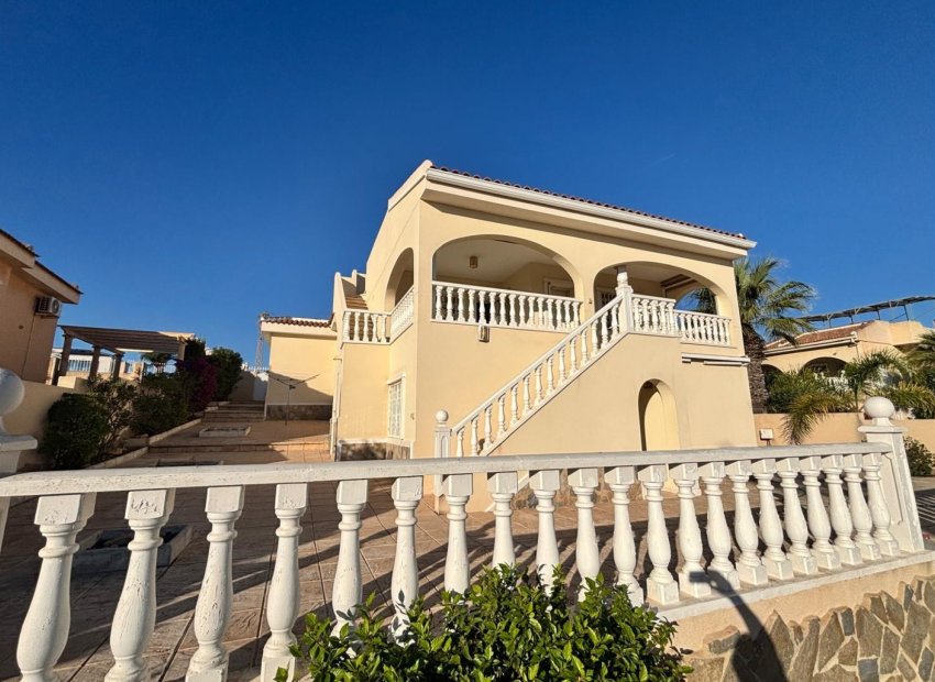 Herverkoop - Vrijstaande woning / Villa -
Ciudad Quesada - Rojales - La Fiesta