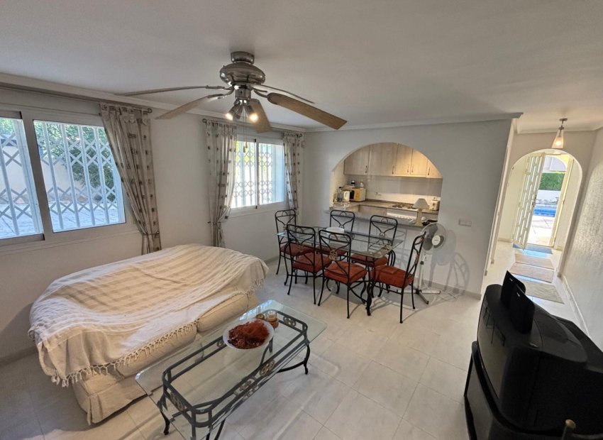 Herverkoop - Vrijstaande woning / Villa -
Ciudad Quesada - Rojales - La Fiesta