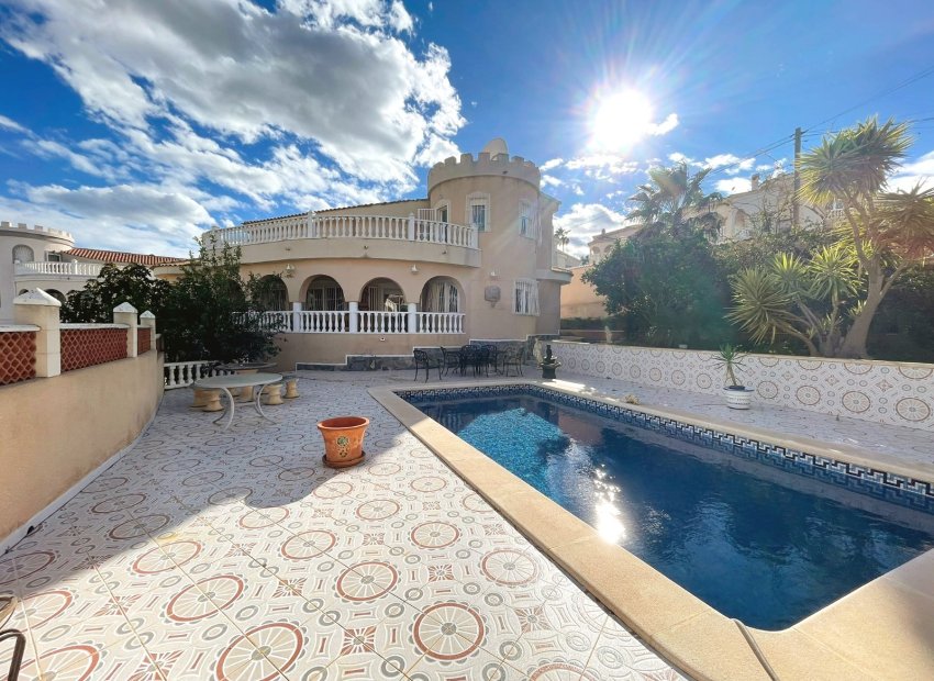 Herverkoop - Vrijstaande woning / Villa -
Ciudad Quesada - Rojales - La Marquesa Golf