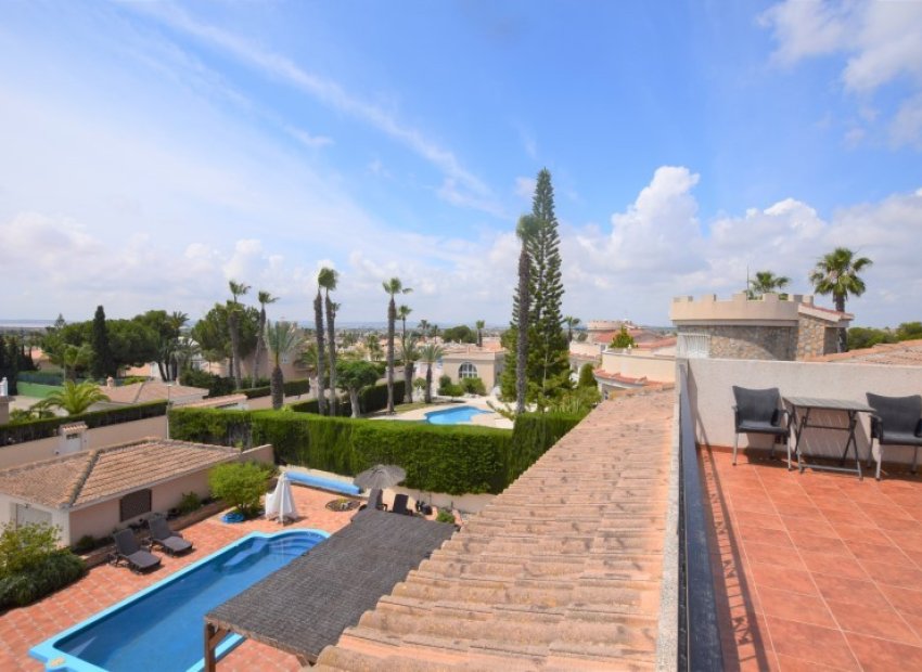 Herverkoop - Vrijstaande woning / Villa -
Ciudad Quesada - Rojales - Pueblo Bravo