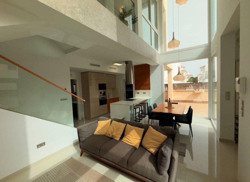 Herverkoop - Vrijstaande woning / Villa -
Ciudad Quesada - Rojales - Pueblo Bravo