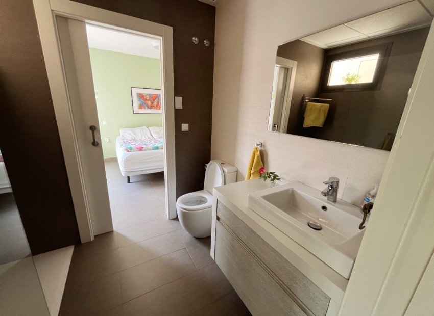 Herverkoop - Vrijstaande woning / Villa -
Ciudad Quesada - Rojales - Pueblo Bravo