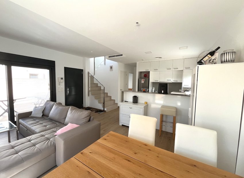Herverkoop - Vrijstaande woning / Villa -
Ciudad Quesada - Rojales - Pueblo Bravo