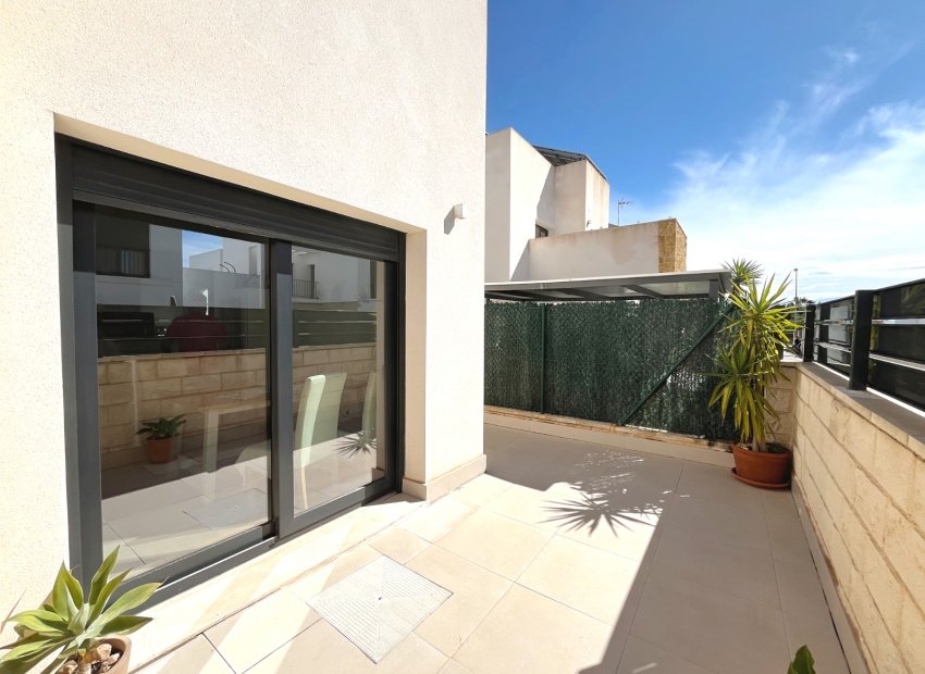 Herverkoop - Vrijstaande woning / Villa -
Ciudad Quesada - Rojales - Pueblo Bravo