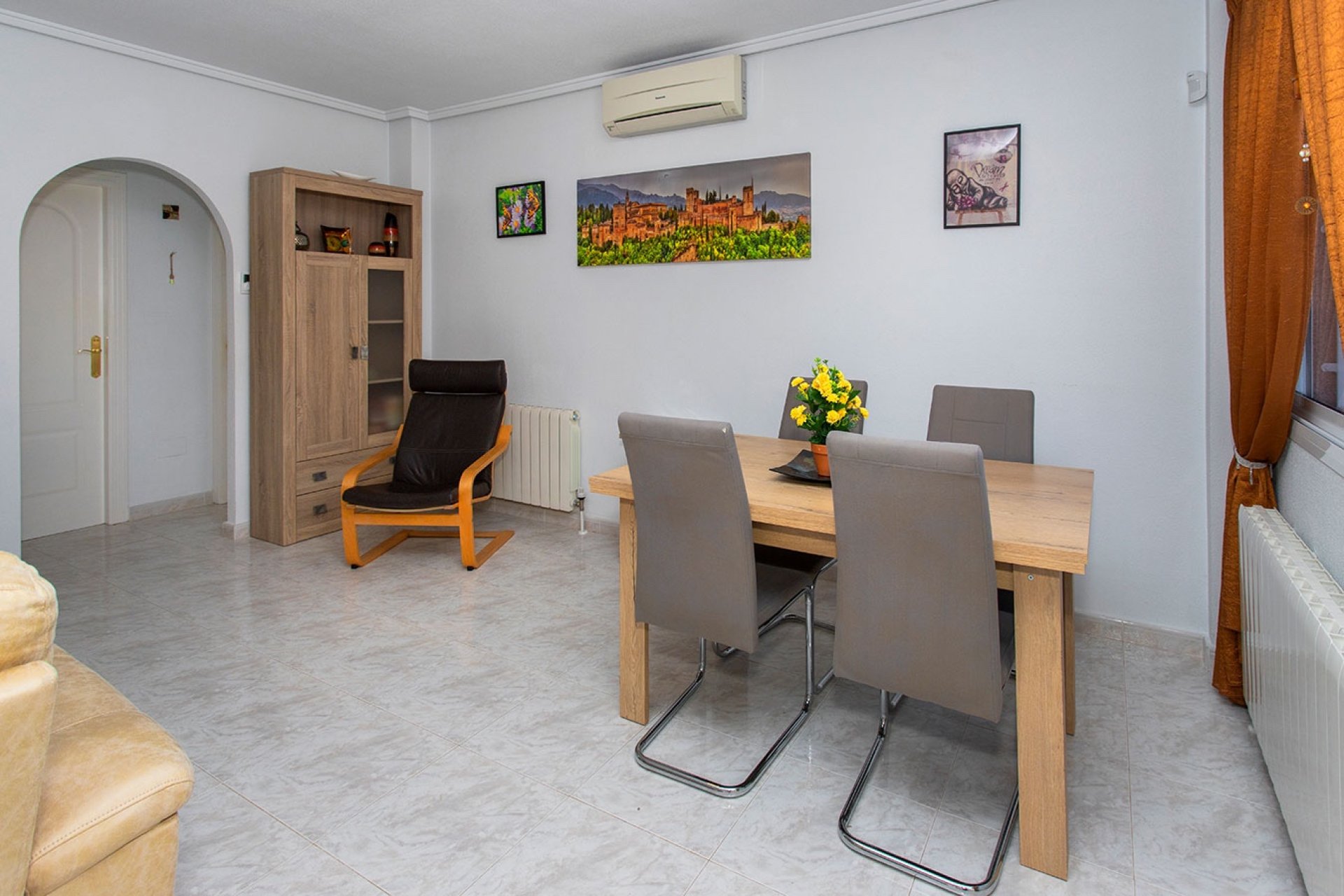 Herverkoop - Vrijstaande woning / Villa -
Ciudad Quesada - Rojales - Pueblo