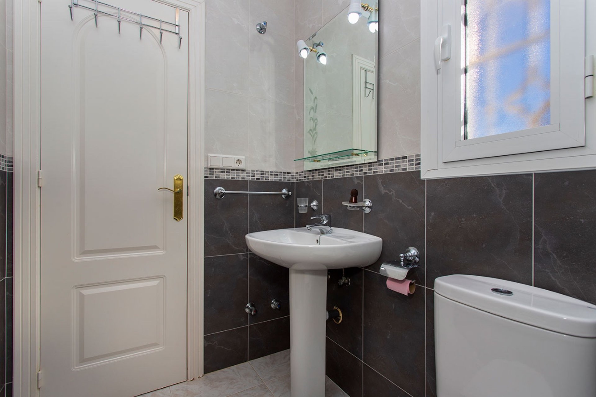Herverkoop - Vrijstaande woning / Villa -
Ciudad Quesada - Rojales - Pueblo