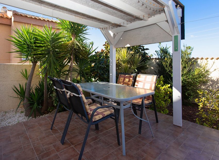 Herverkoop - Vrijstaande woning / Villa -
Ciudad Quesada - Rojales - Pueblo