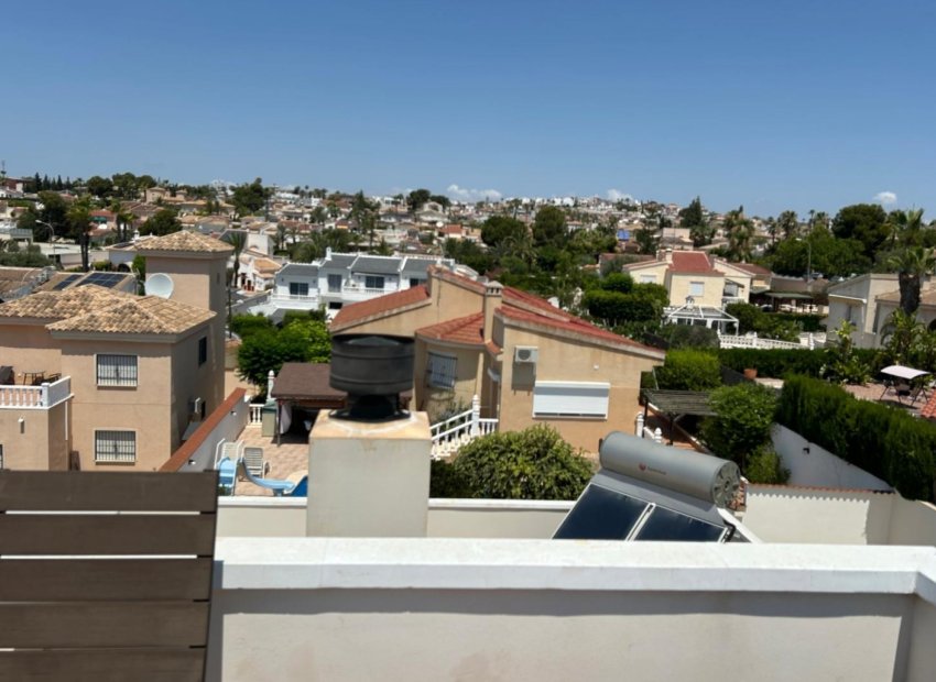 Herverkoop - Vrijstaande woning / Villa -
Ciudad Quesada - Rojales - Rojales