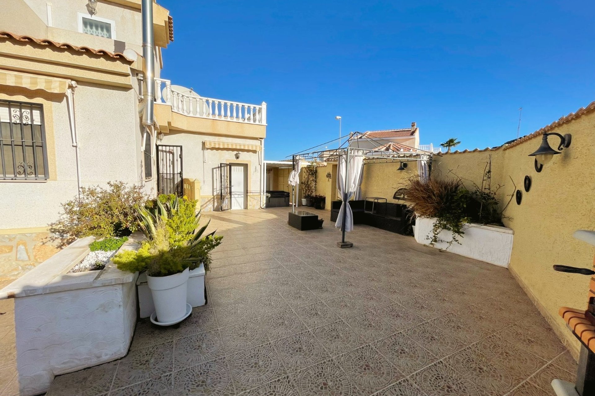 Herverkoop - Vrijstaande woning / Villa -
Ciudad Quesada - Rojales - Rojales