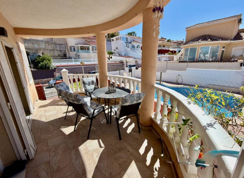 Herverkoop - Vrijstaande woning / Villa -
Ciudad Quesada - Rojales - Rojales