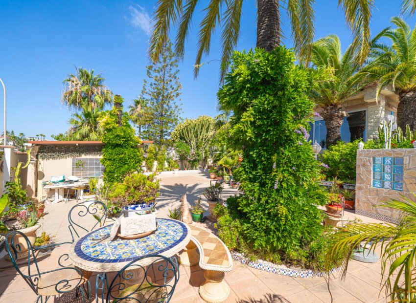 Herverkoop - Vrijstaande woning / Villa -
Ciudad Quesada - Rojales - Rojales