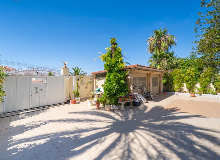 Herverkoop - Vrijstaande woning / Villa -
Ciudad Quesada - Rojales - Rojales