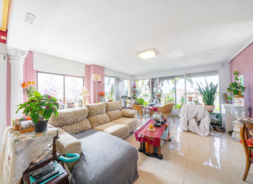 Herverkoop - Vrijstaande woning / Villa -
Ciudad Quesada - Rojales - Rojales