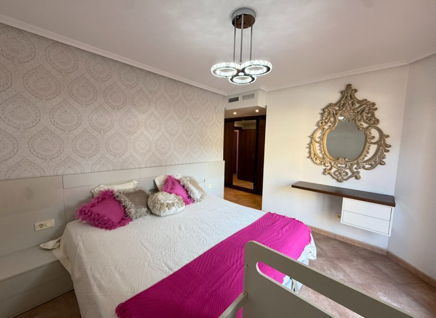 Herverkoop - Vrijstaande woning / Villa -
Ciudad Quesada - Rojales - Rojales